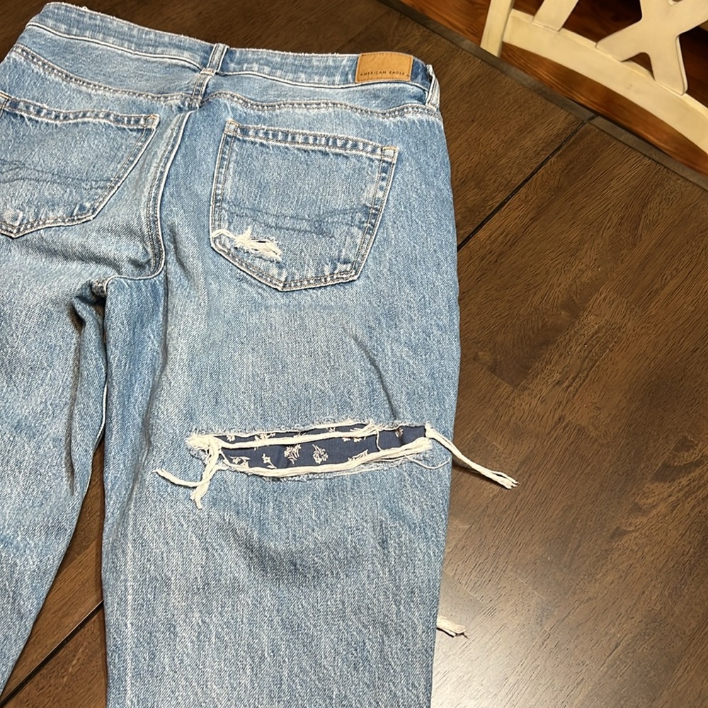 American Eagle Ripped patchwork jeans - Picture 5 of 7